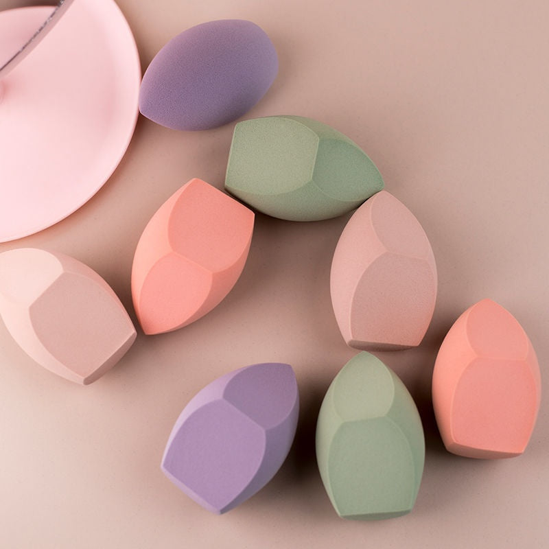 Blending sponge set, detail 1